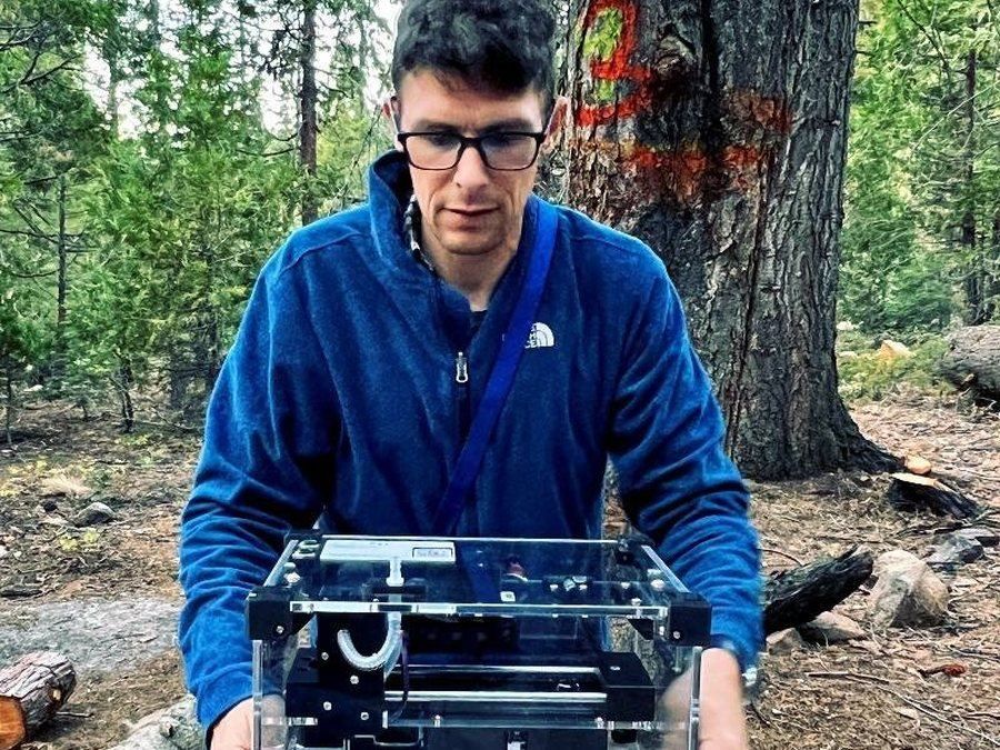 Dr Yuval Burstyn deploying SYP Mark III, Crystal Cave, Sierra Nevada